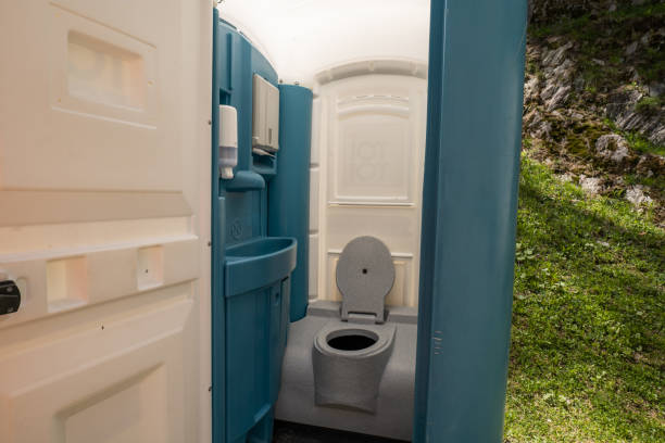Best Portable restroom trailer rental  in Haynesville, LA
